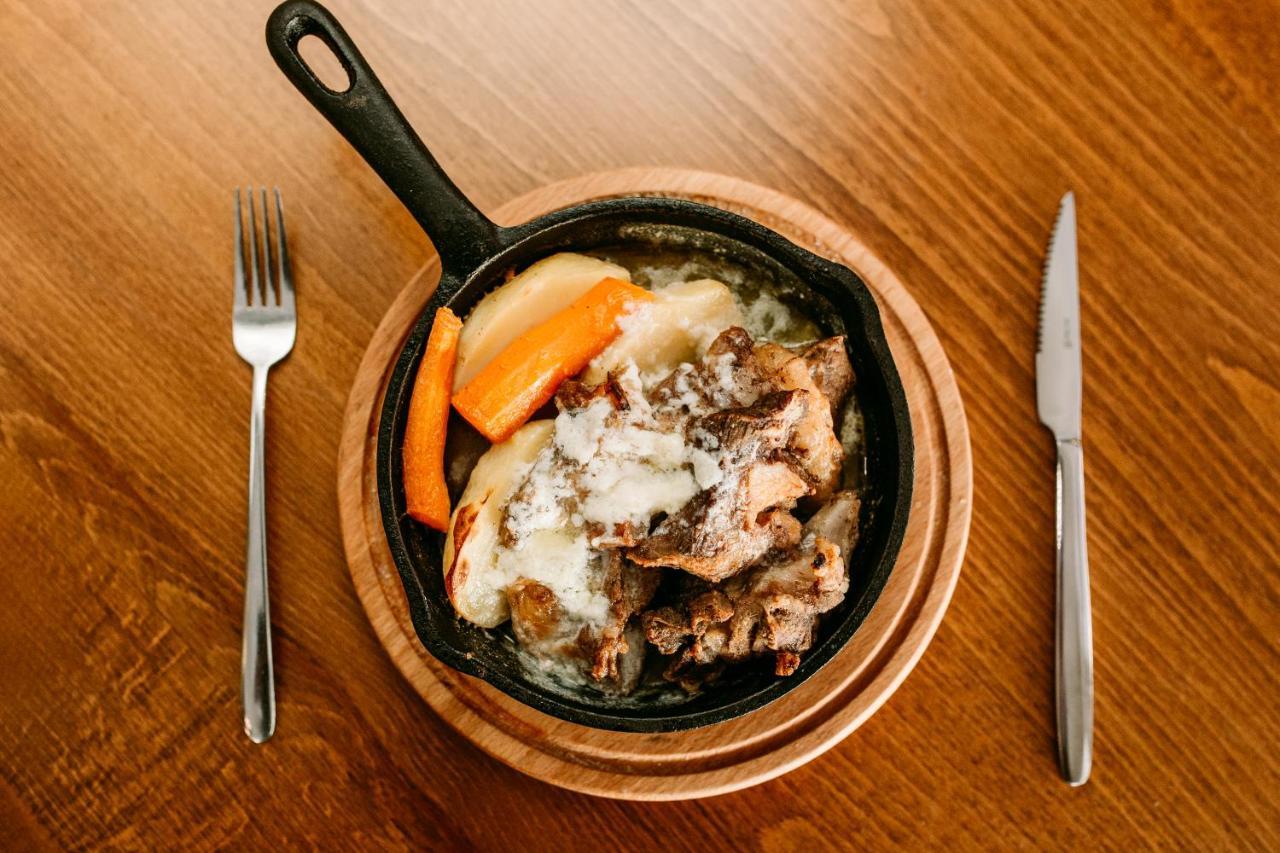 Restoran Sa Prenocistem Gornjak Krepoljin Exteriör bild